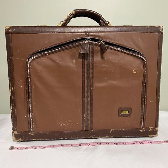 Vintage LAND Leather Briefcase 4” wide with brass combination locks - Picture 16 of 16
